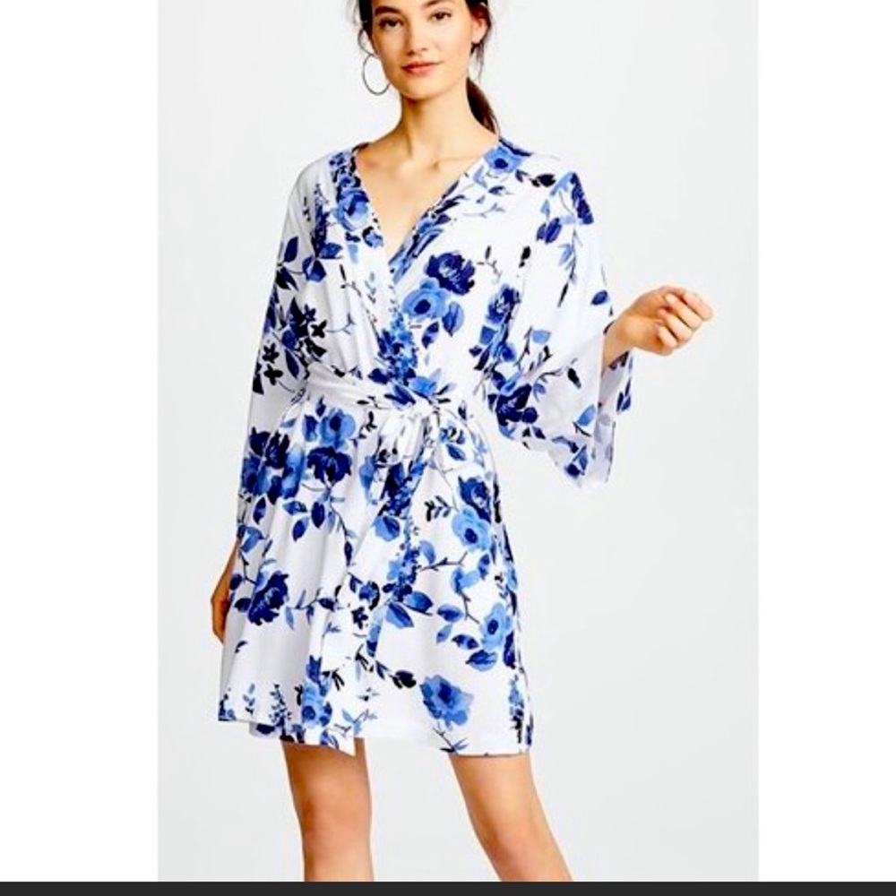 Yumi Kim Dream Lover Robe - Picture 3 of 5